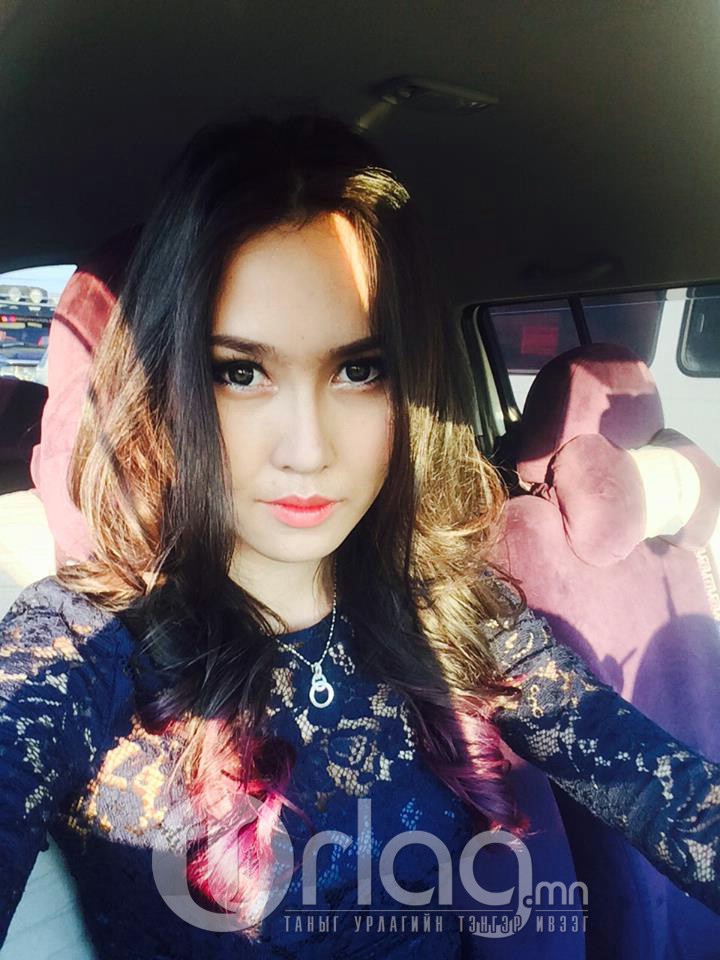 Топ модел С.Ариунбилэг: “Би сайн хүнтэй учирсан азтай эмэгтэй”